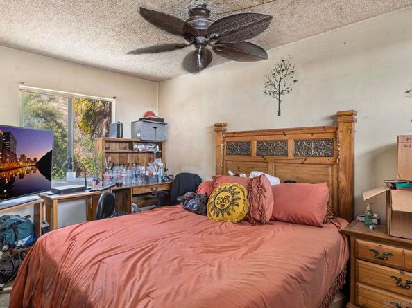 5360 Burford, San Diego CA 92111