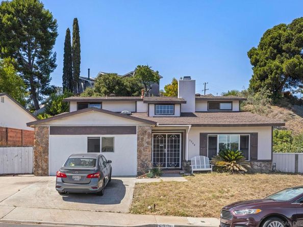 5360 Burford, San Diego CA 92111
