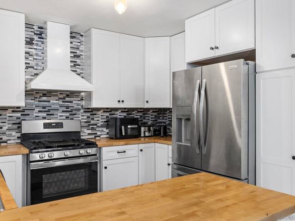 5360 Burford, San Diego CA 92111