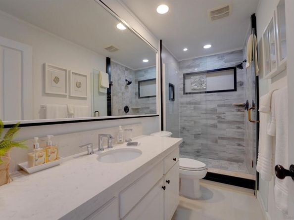 1806 Leeward Lane, Newport Beach CA 92660
