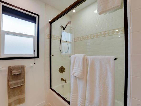 1806 Leeward Lane, Newport Beach CA 92660