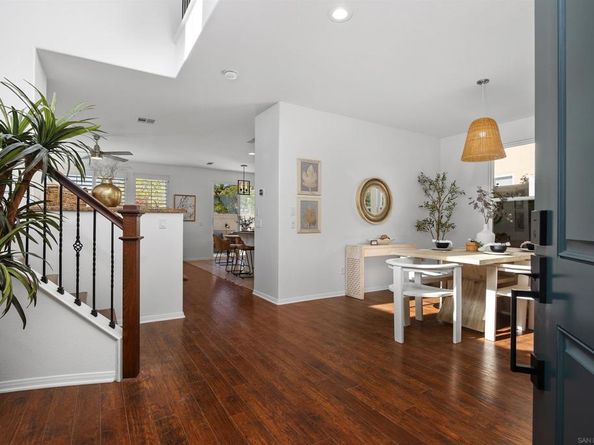 1368 Enchante Way, Oceanside CA 92056