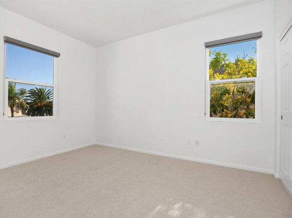 1368 Enchante Way, Oceanside CA 92056