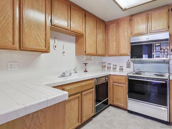 5645 Friars Rd 386, San Diego CA 92110