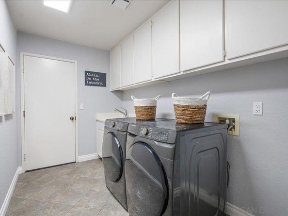 1761 Pinehurst Ave, Escondido CA 92026