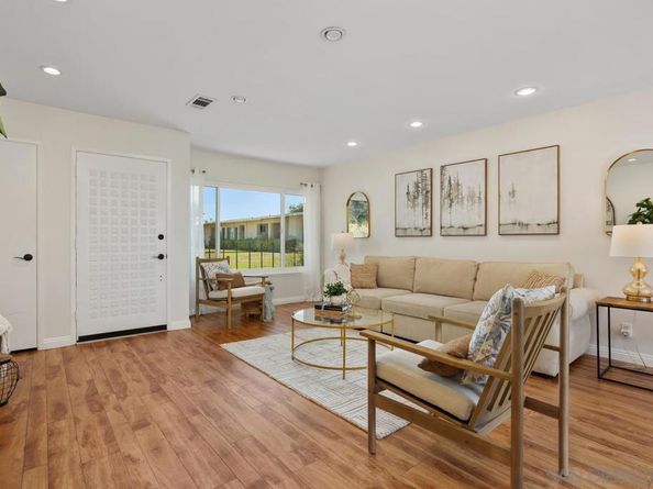 3902 Vista Campana N 58, Oceanside CA 92057