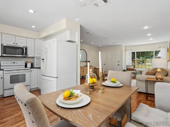3902 Vista Campana N 58, Oceanside CA 92057