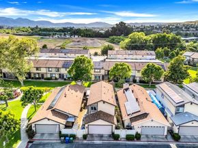 9560 Frank Way, Santee CA 92071