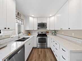9560 Frank Way, Santee CA 92071