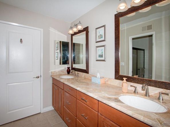 17672 Plaza Acosta, San Diego CA 92128