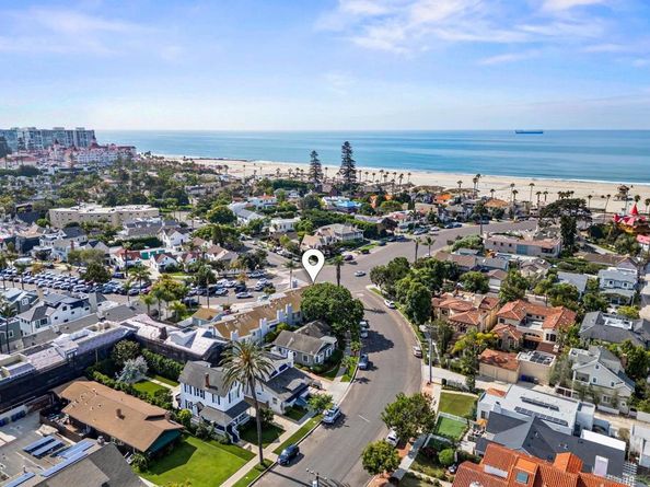 1074 Isabella Avenue, Coronado CA 92118