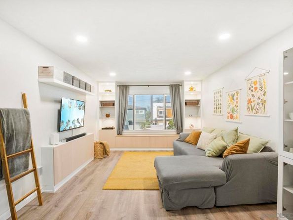 140 Walnut Ave 2A, San Diego CA 92103