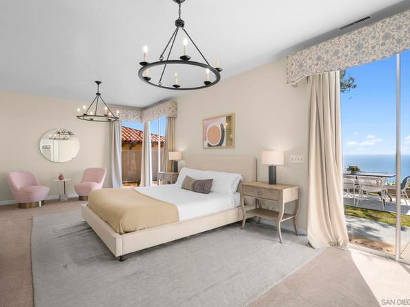 8390 Prestwick Dr, La Jolla CA 92037