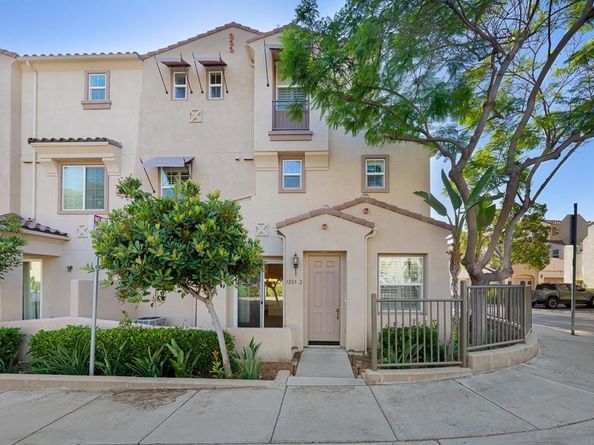 1285 Fools Gold Way 2, Chula Vista CA 91913