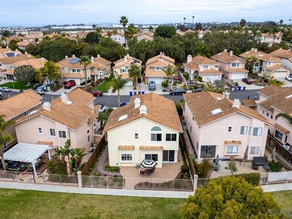 3227 San Tomas Dr, Oceanside CA 92056