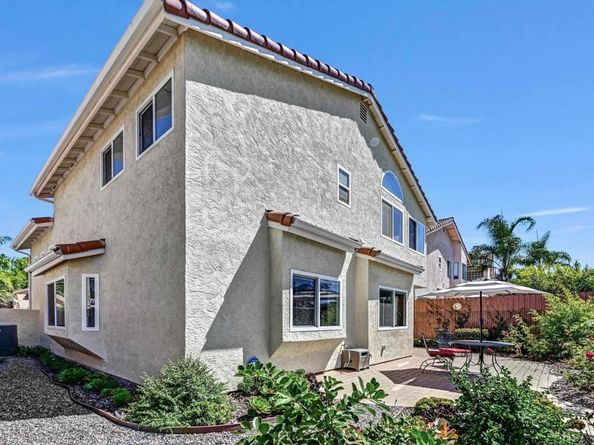 3227 San Tomas Dr, Oceanside CA 92056