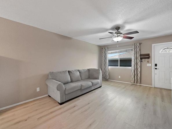 9938 Buena Vista Drive 14, Spring Valley CA 91977