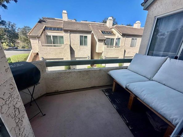 6140 Calle Mariselda 102, San Diego CA 92124