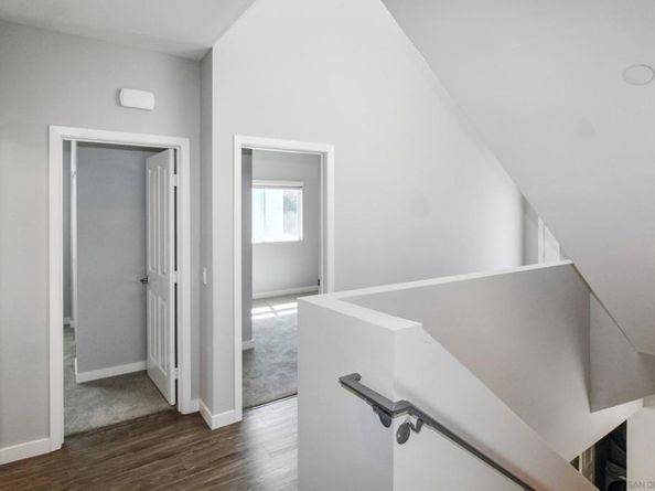 2114 Felspar St, San Diego CA 92109