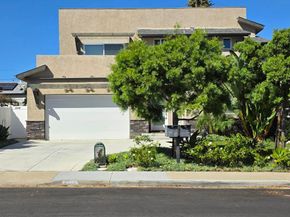 2114 Felspar St, San Diego CA 92109