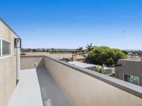 2114 Felspar St, San Diego CA 92109