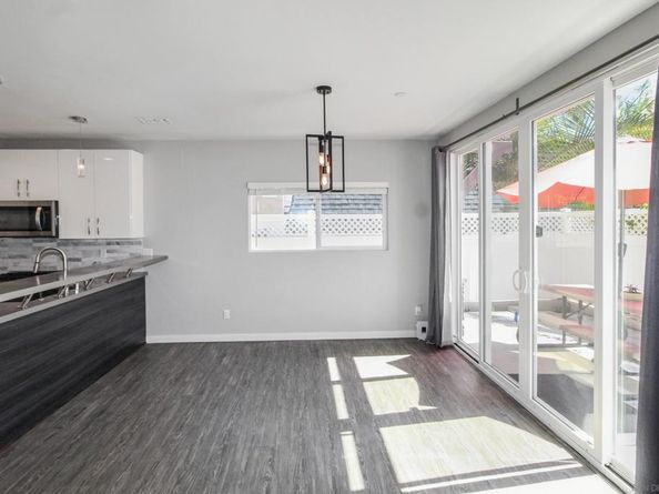 2114 Felspar St, San Diego CA 92109