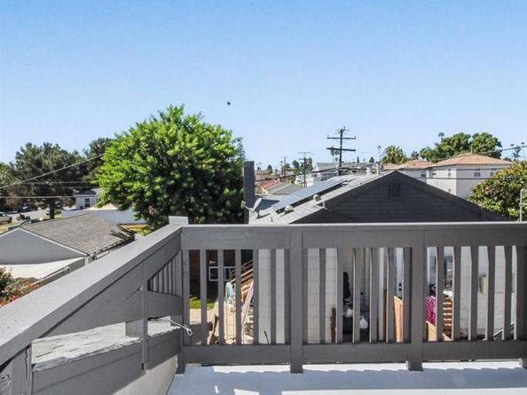 2114 Felspar St, San Diego CA 92109
