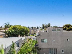2114 Felspar St, San Diego CA 92109
