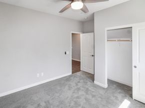 2114 Felspar St, San Diego CA 92109