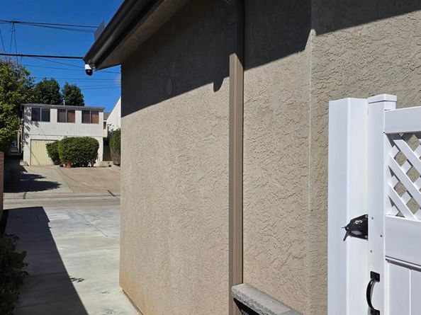 2114 Felspar St, San Diego CA 92109