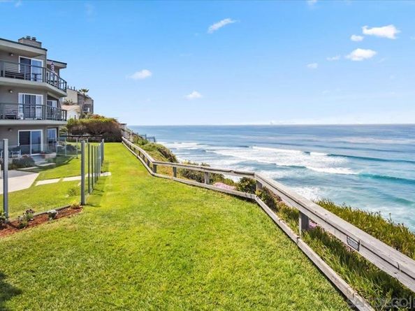 940 Sealane Dr 5, Encinitas CA 92024