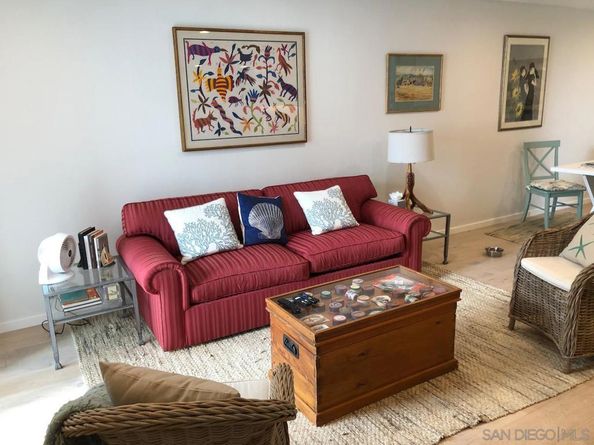 940 Sealane Dr 5, Encinitas CA 92024