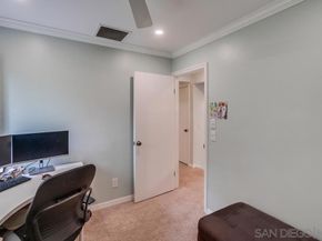 11385 Paseo Albacete, San Diego CA 92129