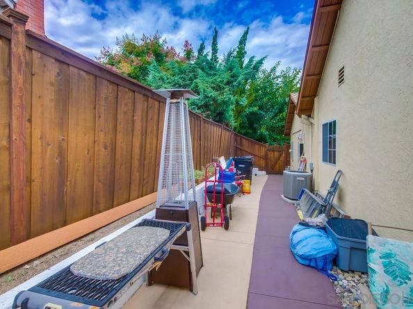 11385 Paseo Albacete, San Diego CA 92129
