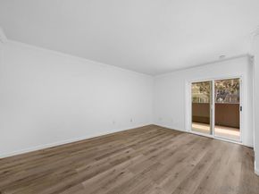 7405 Charmant Dr 2033, San Diego CA 92122