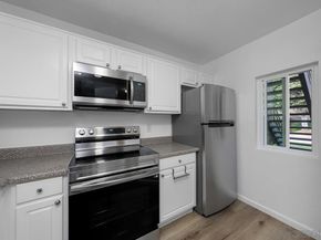 7405 Charmant Dr 2033, San Diego CA 92122
