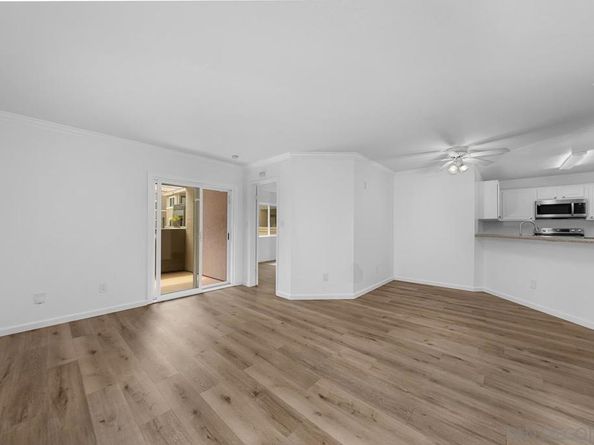 7405 Charmant Dr 2033, San Diego CA 92122