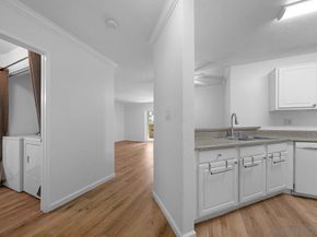 7405 Charmant Dr 2033, San Diego CA 92122