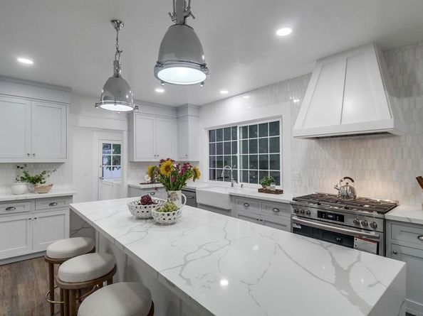 1864 Sunset Blvd, San Diego CA 92103