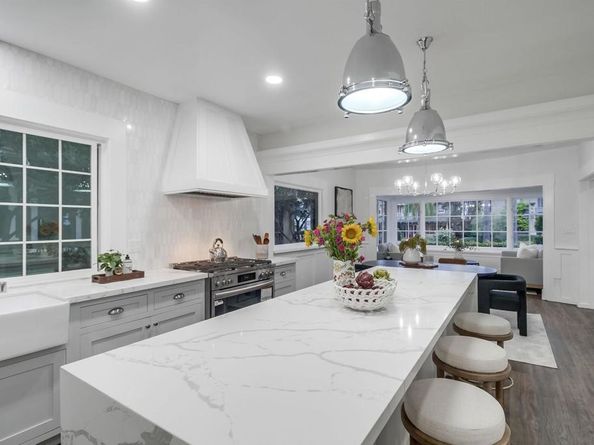 1864 Sunset Blvd, San Diego CA 92103