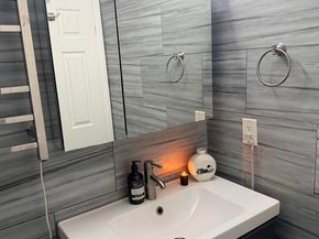 11020 Via Parma, San Diego CA 92129