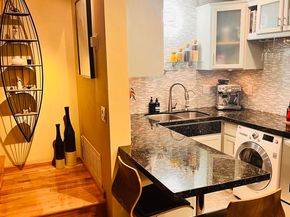 11020 Via Parma, San Diego CA 92129