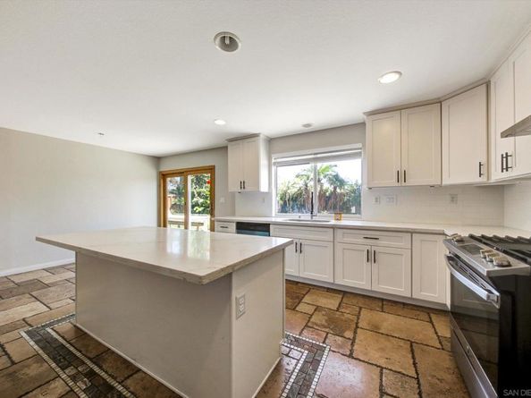 1277 Granite Springs, Chula Vista CA 91915