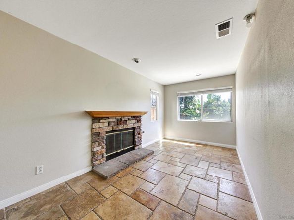 1277 Granite Springs, Chula Vista CA 91915