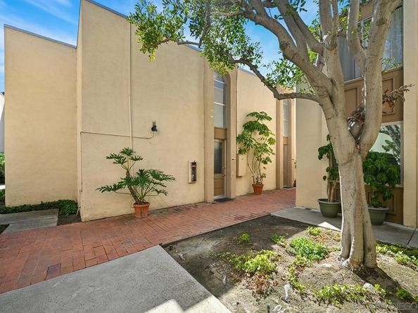 4881 Collwood Blvd A, San Diego CA 92115