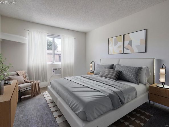 10232 Princess Sarit Way, Santee CA 92071