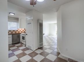 10232 Princess Sarit Way, Santee CA 92071