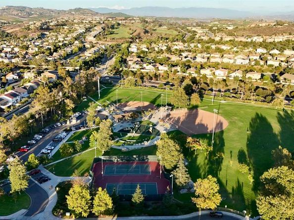 1125 Midnight Way, Oceanside CA 92057