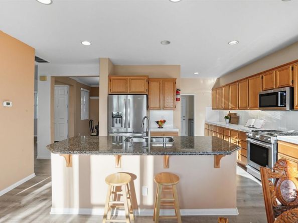 1125 Midnight Way, Oceanside CA 92057