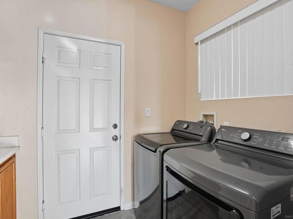 1125 Midnight Way, Oceanside CA 92057